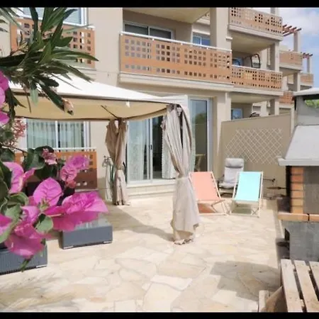 דירה Medano Tejita Sunny Garden +bbq+parking+pool *